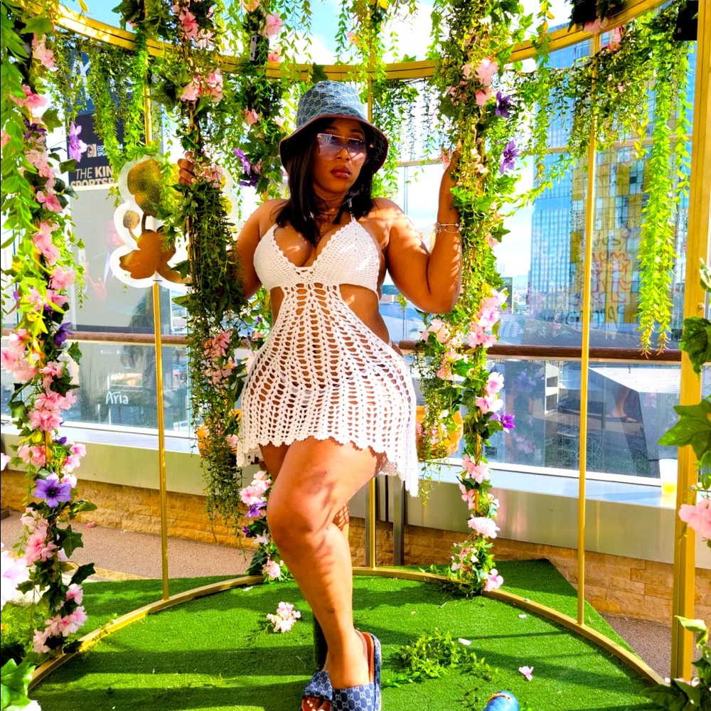 Aruba cover up
